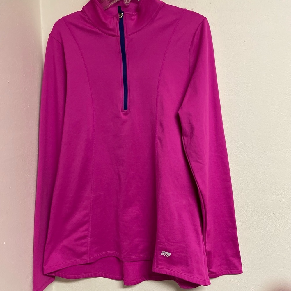 Women’s long sleeve sweater